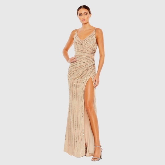MAC DUGGAL 10932 NWT Sequined Spaghetti Strap Cowl Back Gown - Picture 1 of 7